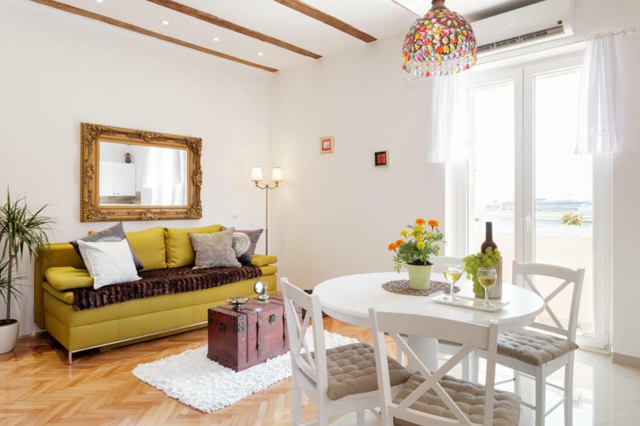 On The Coast-jere Apartman